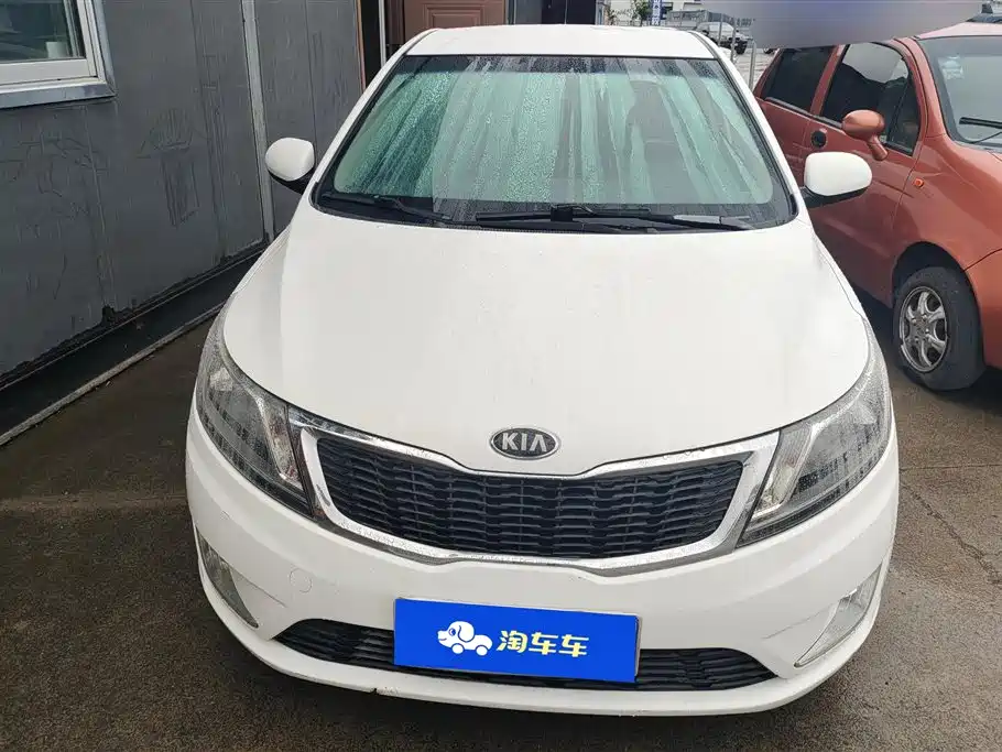 Kia K2 2015 Sedan 1.4L AT TOP фото 2