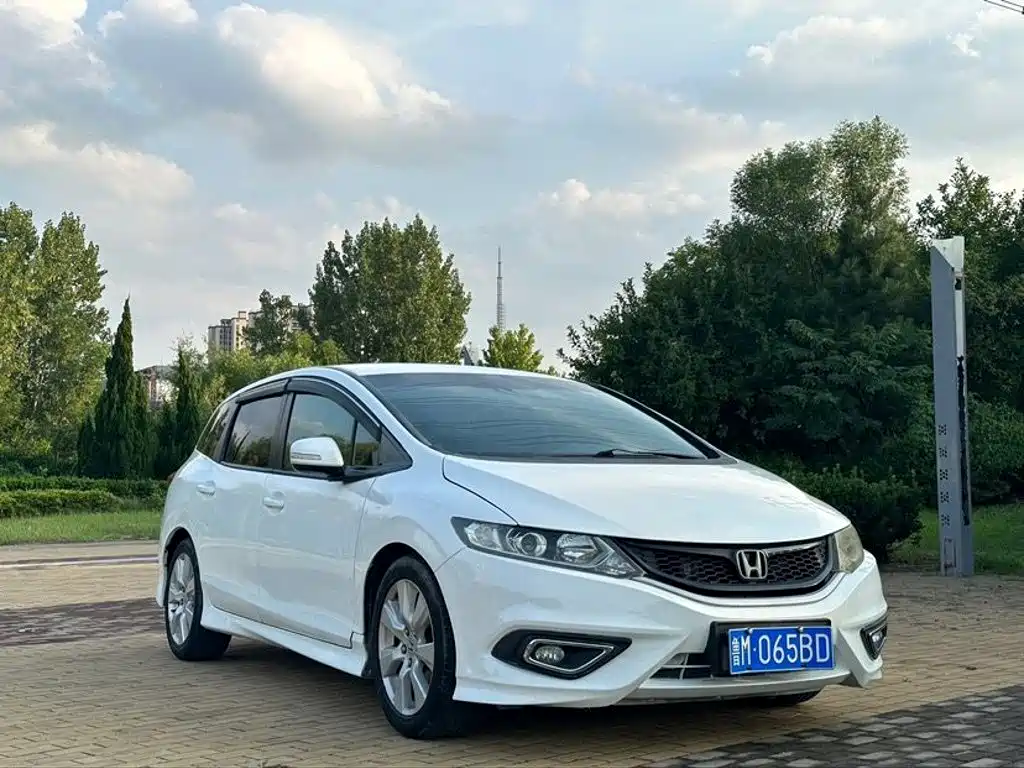 Honda Jade 2013 2013 1.8L Automatic Comfort Edition 5-seater