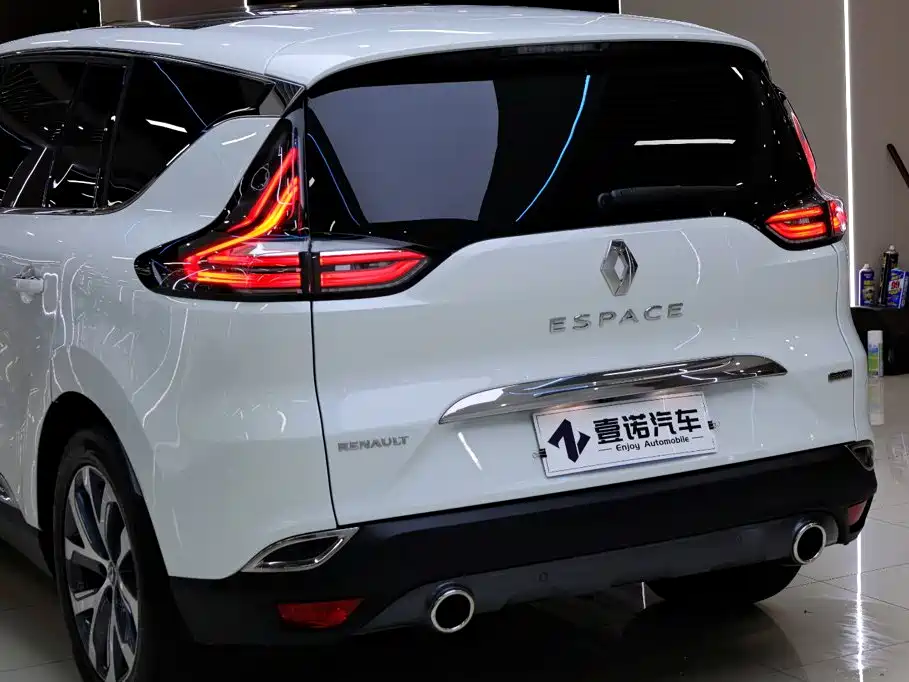 Renault Espace Classic 2018 2018 TCe 300 Adventure