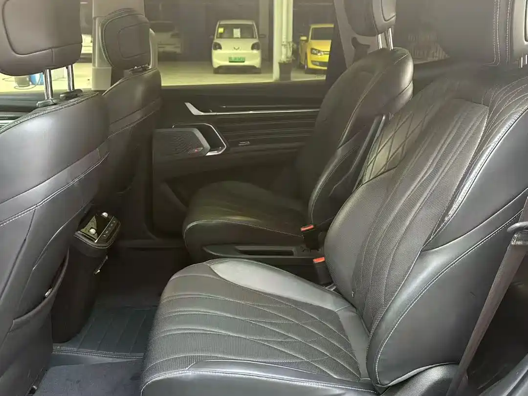 SAIC Maxus Territory 2023 2.0T Cross Flagship 6-Seater фото 6