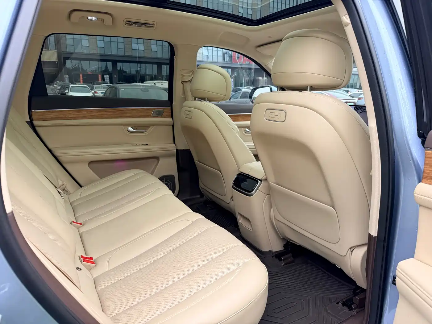 AITO Wenjie AITO M7 2024 1.5T Smart AWD Max Edition 5-Seater фото 15