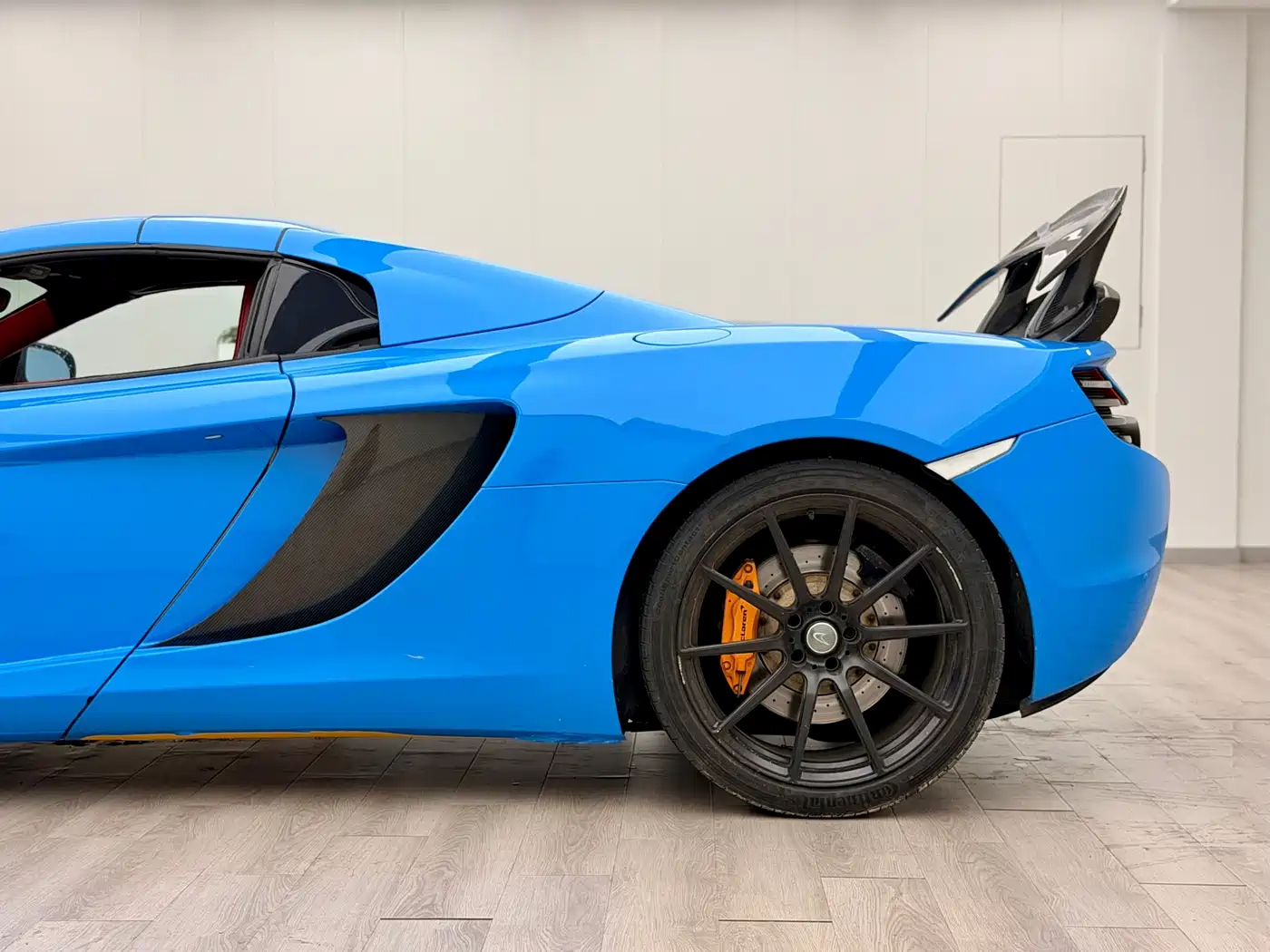 McLaren 12C 2013 3.8T SPIDER 50th Anniversary Edition фото 9
