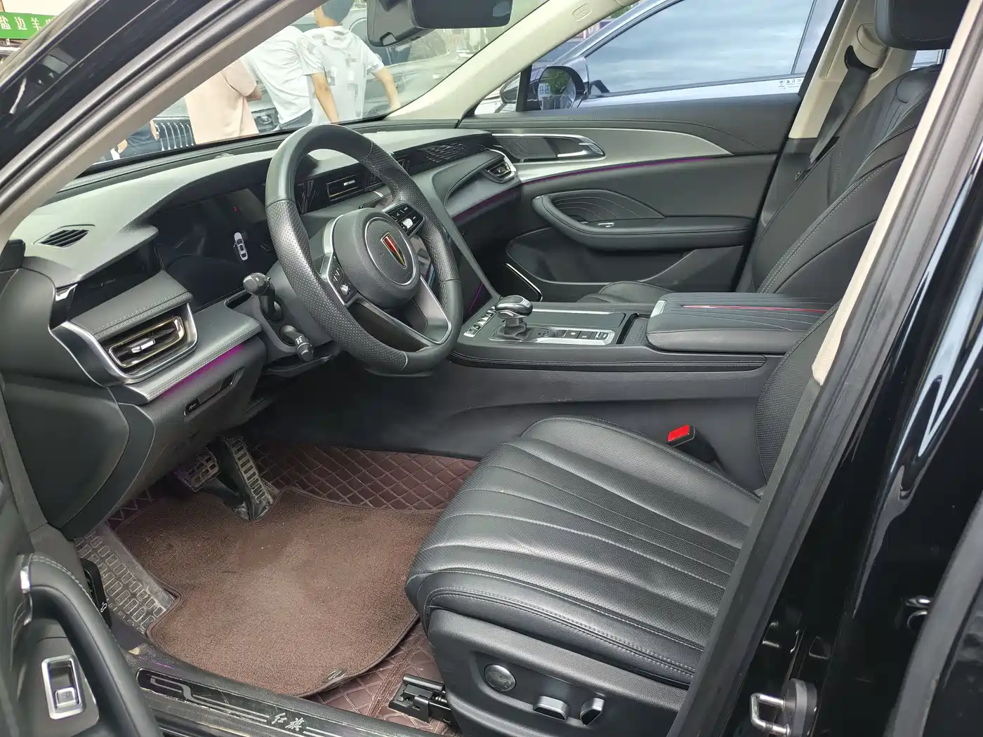 Hongqi H5 2024 2.0T Automatic Smart Connect Flag Smooth Edition фото 4