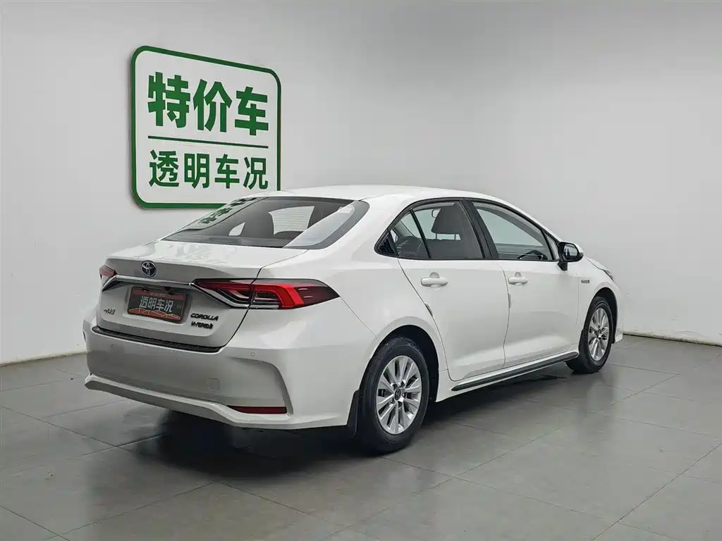 Toyota Corolla 2023 1.8L Smart Hybrid Dual Engine Pioneer Edition фото 2