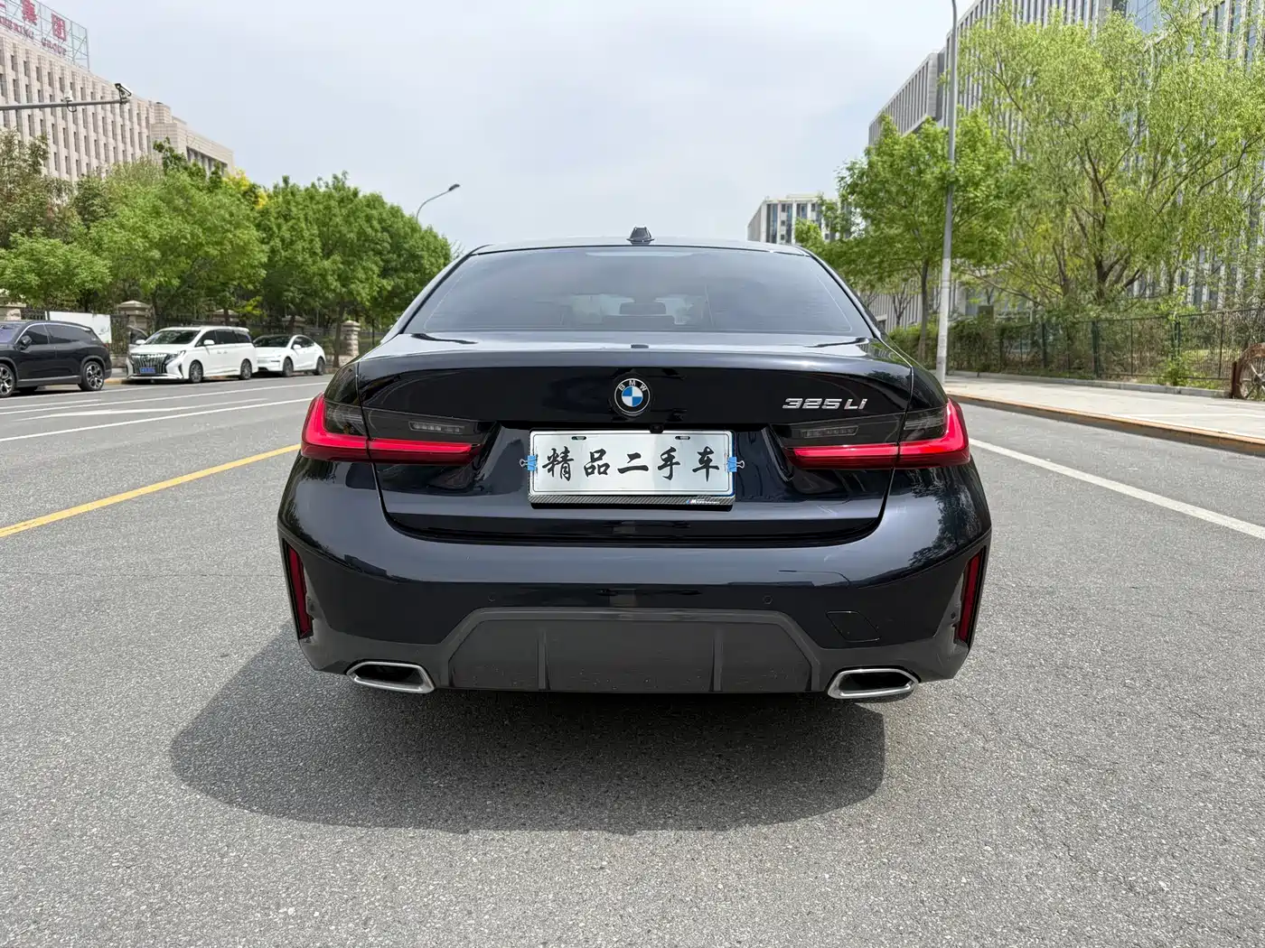 BMW 3 Series 2024 325Li M Sport Package фото 7