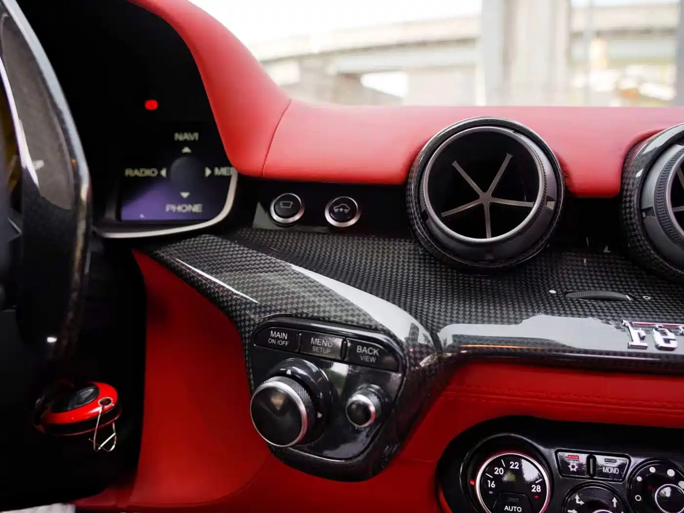 Ferrari F12berlinetta 2014 2013 6.3L Standard