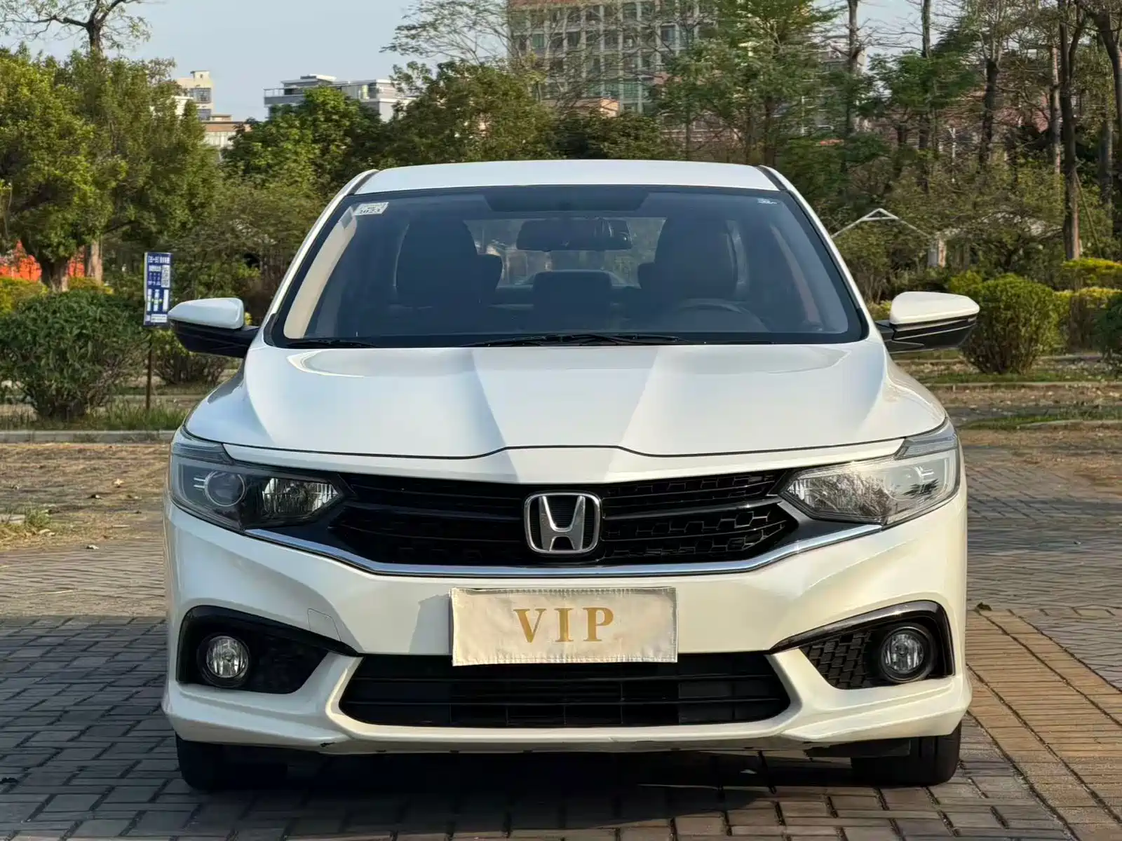 Фото 2 - Honda ENVIX