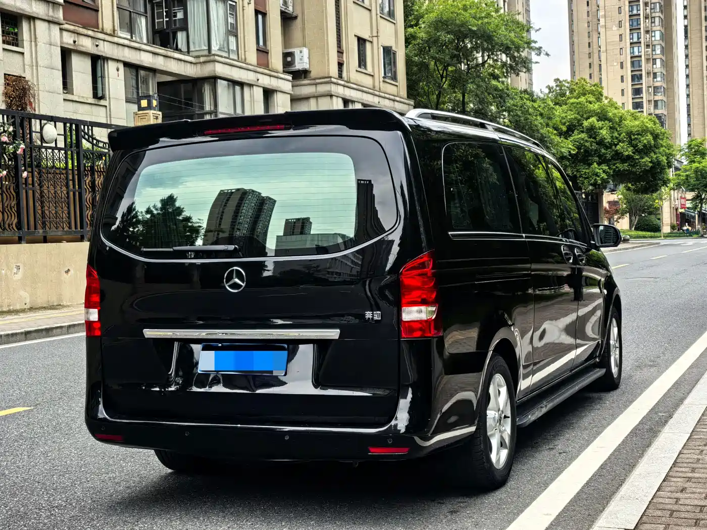 Mercedes-Benz Vito 2020 2.0T Business Edition (7-seater) фото 5
