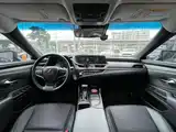 Фото 7 - Lexus ES