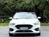 Фото 3 - Ford Focus