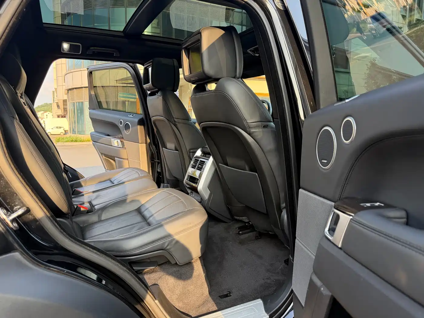 Land Rover Range Rover Sport PHEV 2019 2018 Model P400e