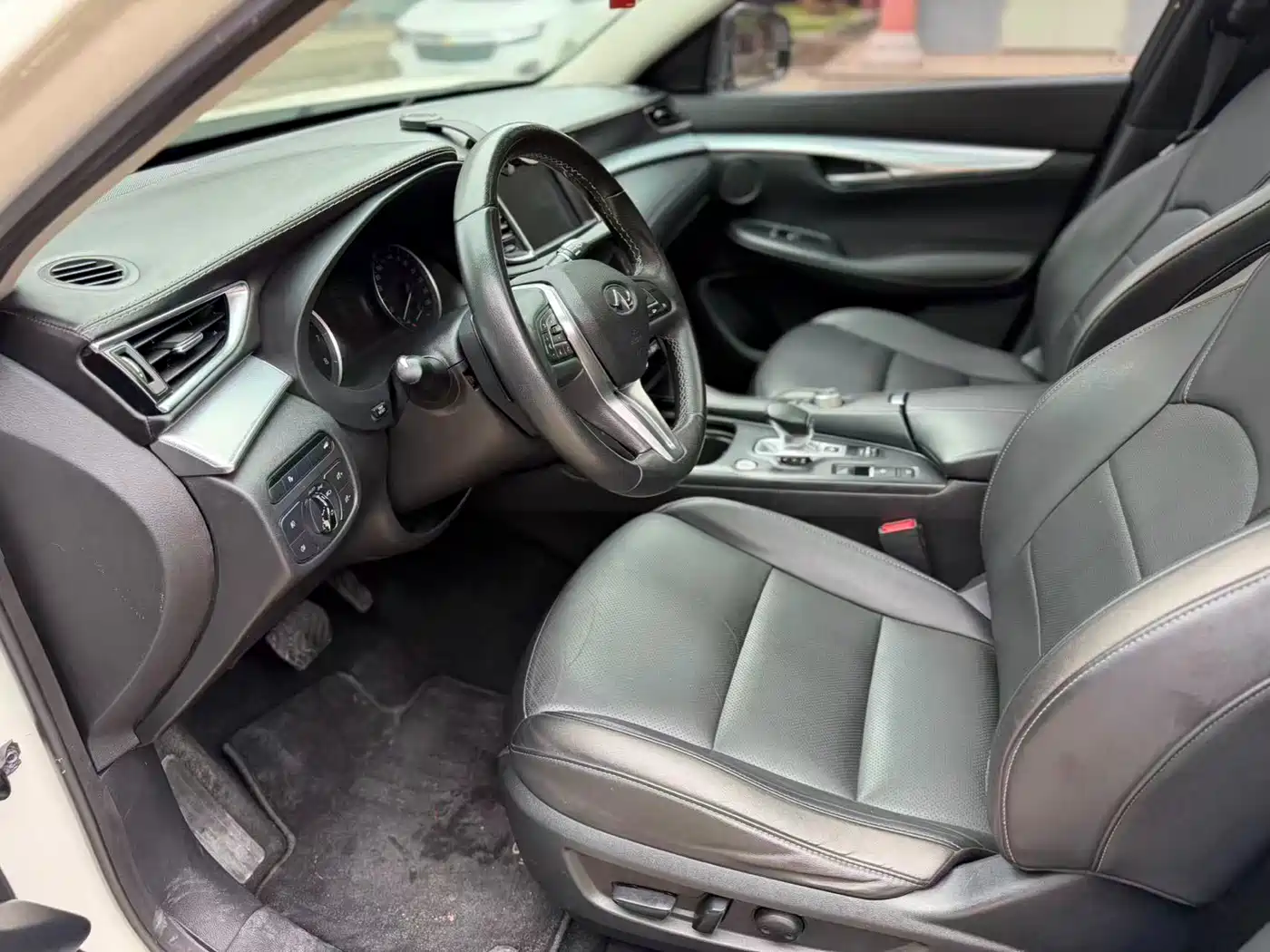 Infiniti QX50 2018 2.0T 4WD Elite Edition фото 7
