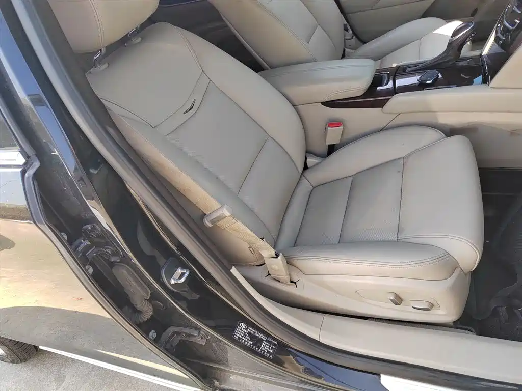 Cadillac XTS 2015 28T Comfort фото 20