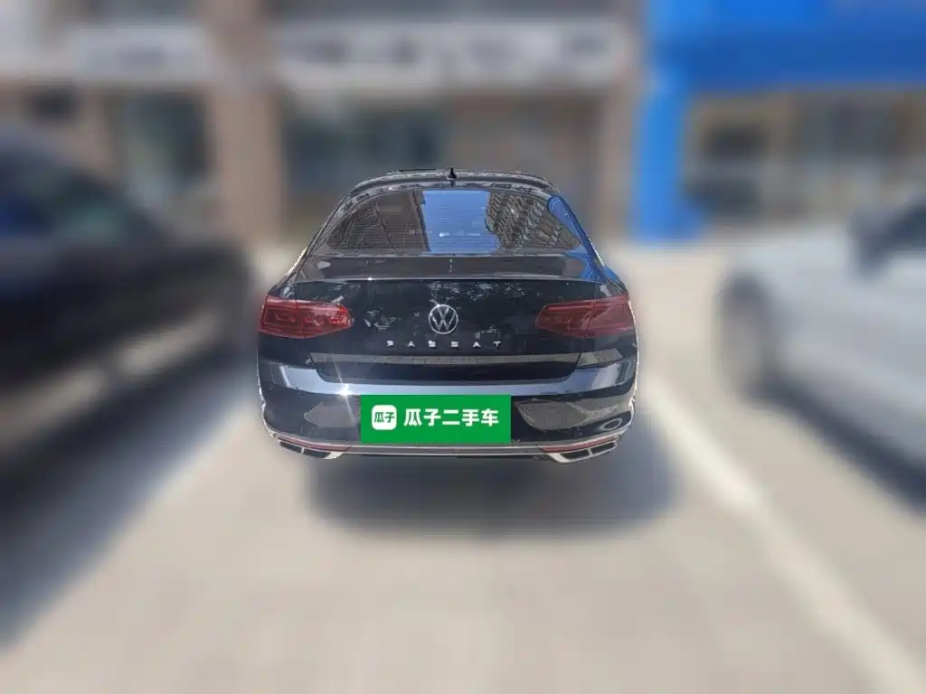 Photo 3 - Volkswagen Magotan
