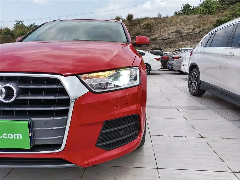 Audi Q3 2016 30 TFSI Fashion фото 24