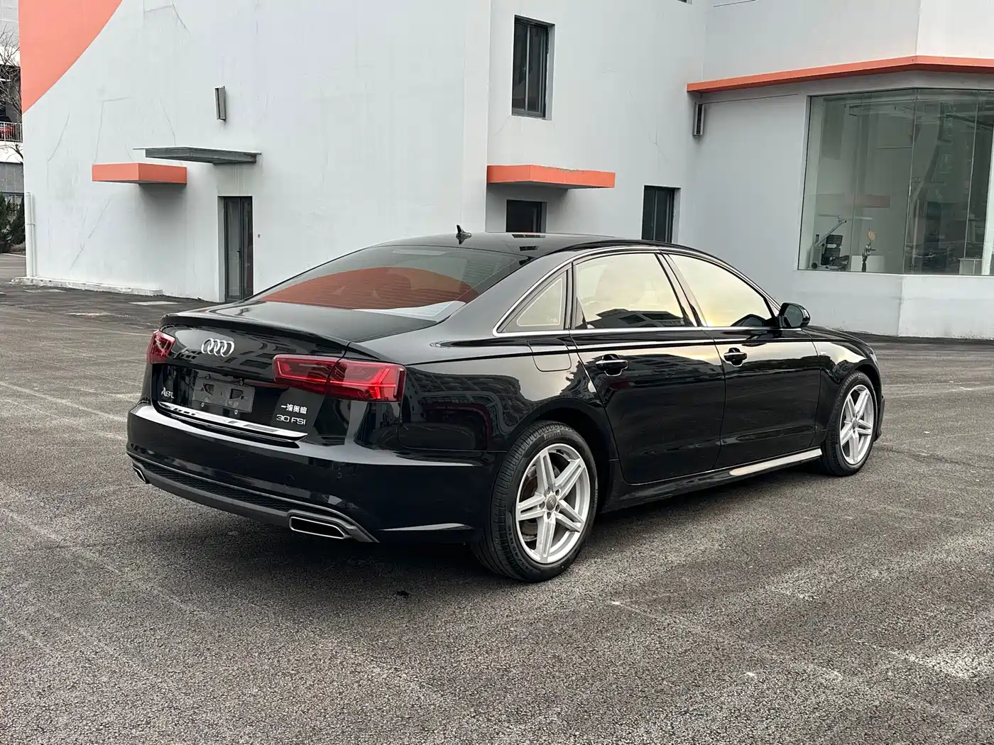 Audi A6L 2018 30th Anniversary 30 FSI Style фото 4
