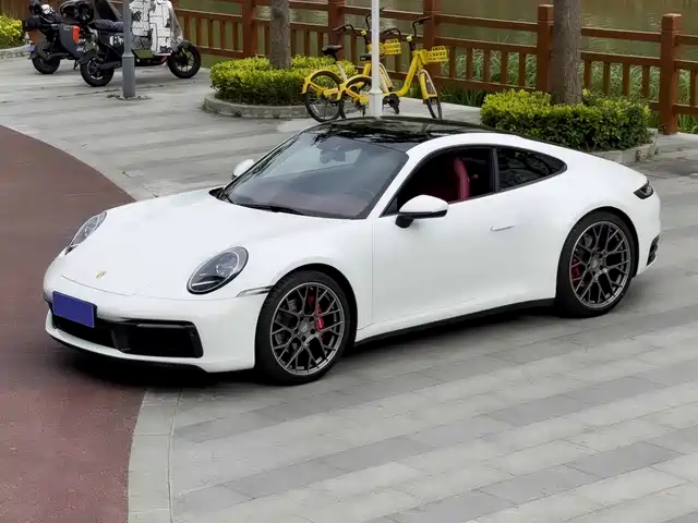 Porsche 911 Carrera 3.0T