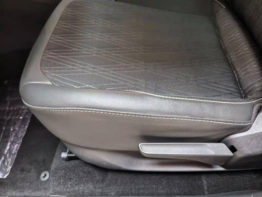 VOLKSWAGEN TU KAI