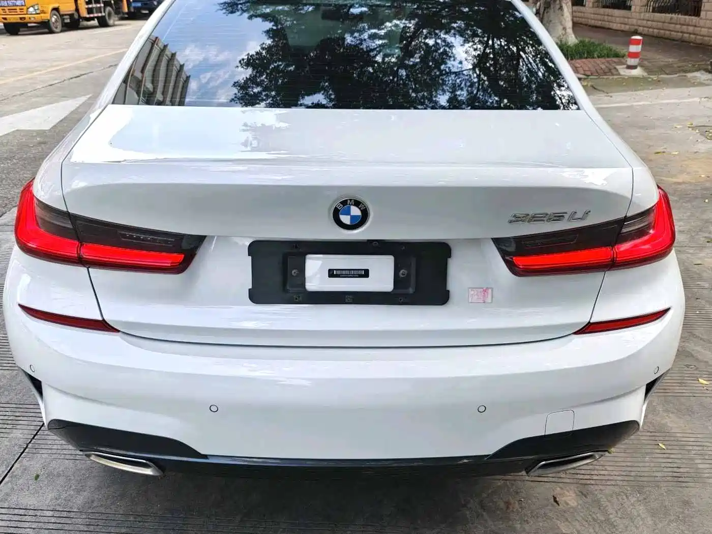 BMW 3 Series 2021 325Li M Sport Package фото 8
