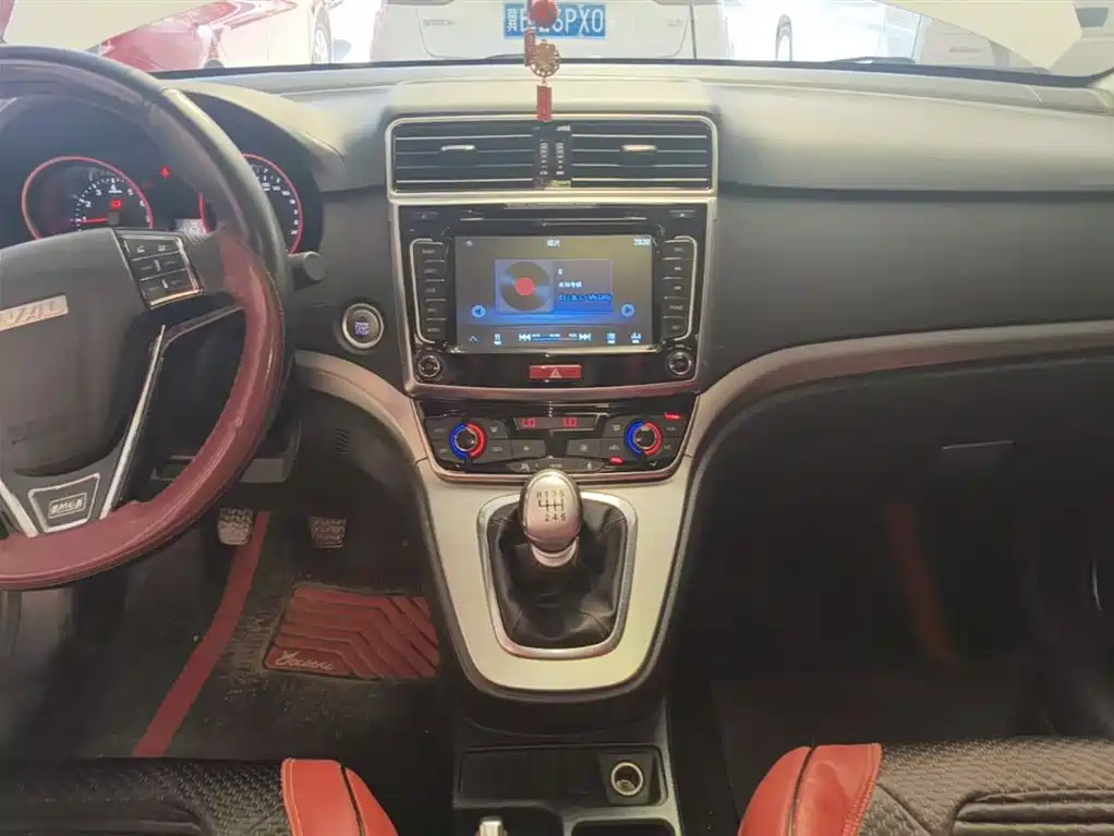 Haval M6 2018 1.5T Manual 2WD Elite фото 13