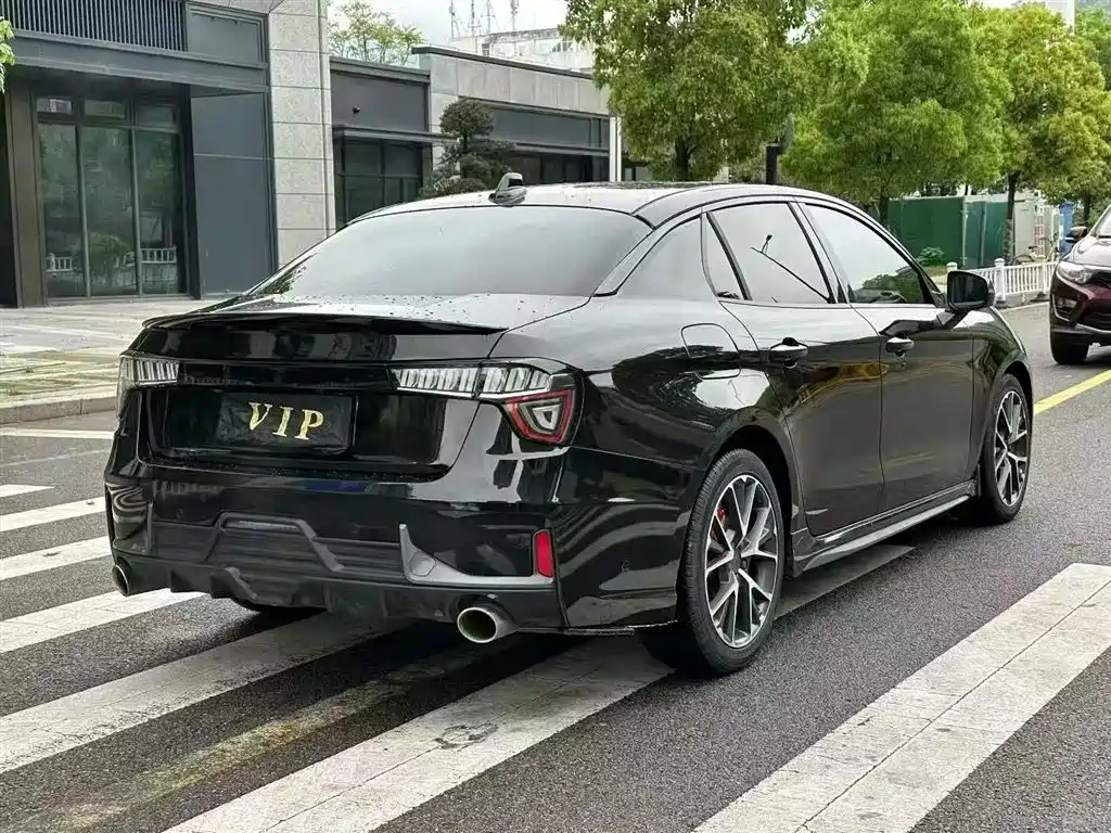 Lynk & Co 03 2018 1.5TD DCT Power Pro Version China V фото 9