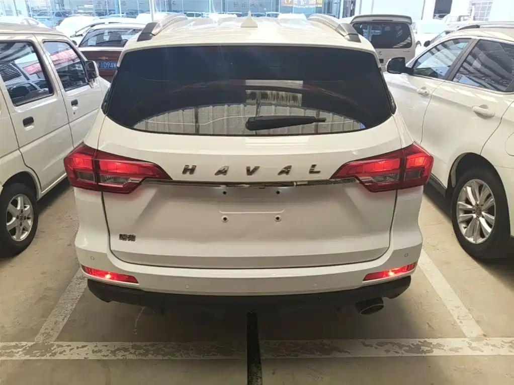 Haval M6 2018 1.5T Manual 2WD Elite фото 6