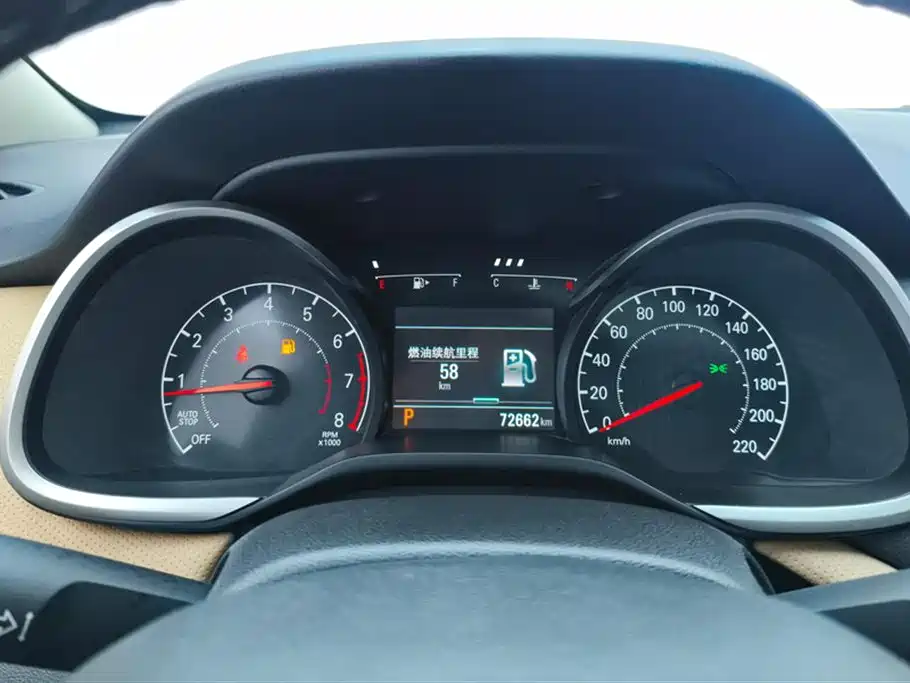 CHEVROLET CRUZE