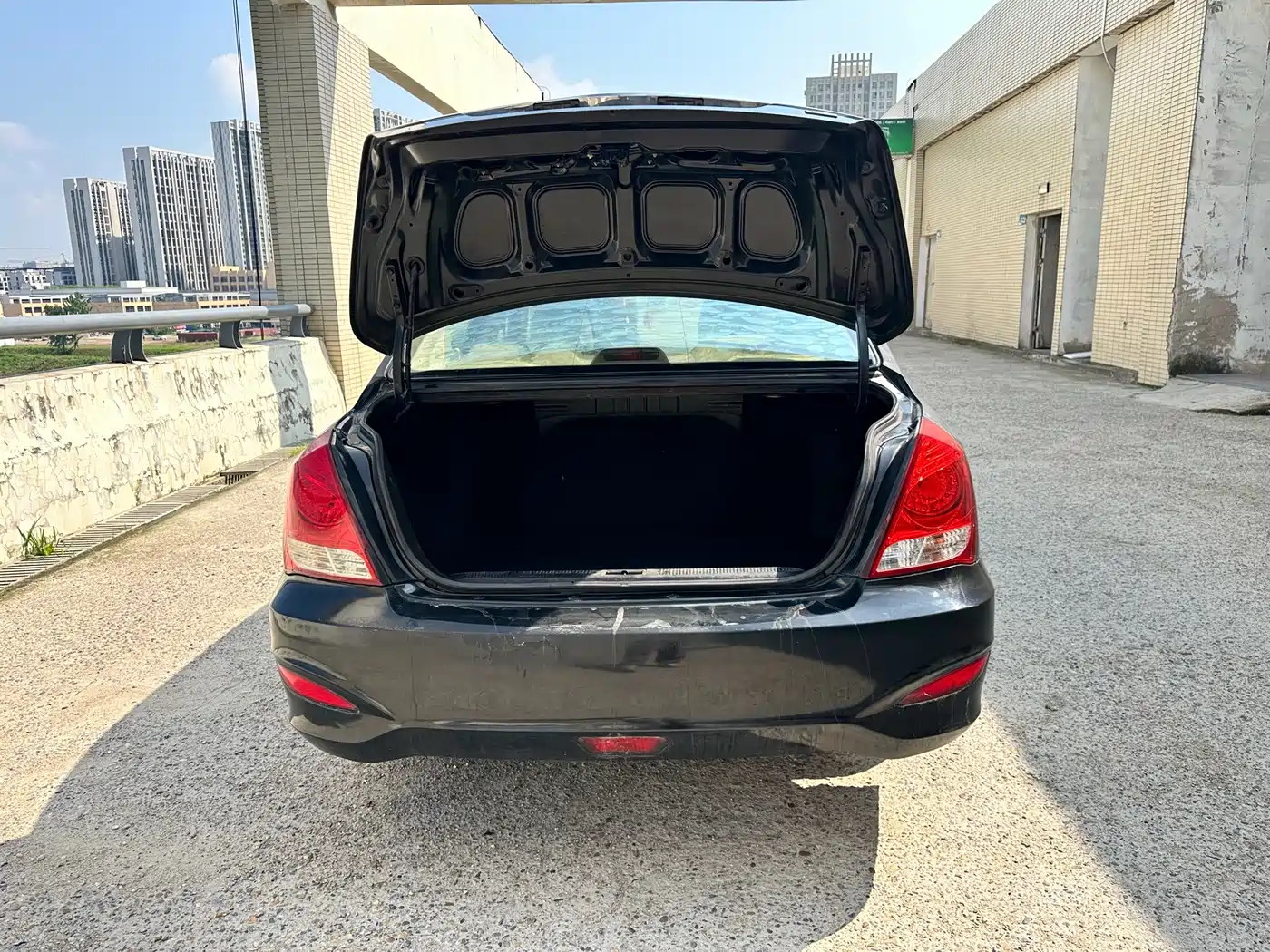 Hyundai Elantra 2011 1.6L Manual Comfort фото 14
