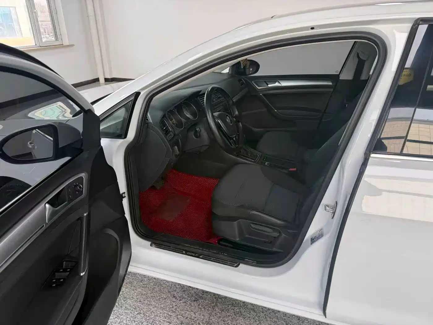 Volkswagen Golf 2018 230TSI Automatic Comfort фото 7