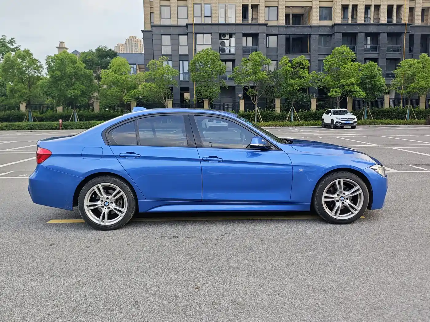 BMW 3 Series 2016 328i M Sport фото 4