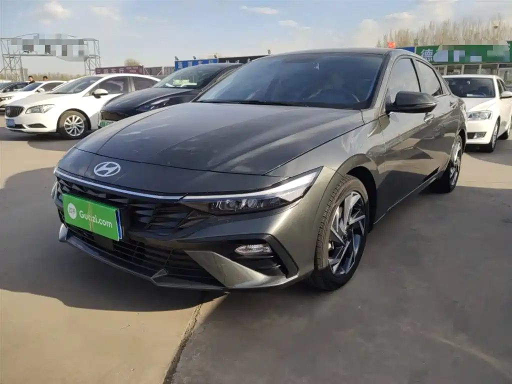 Hyundai Elantra 2023 1.5L CVT GLX Elite Edition