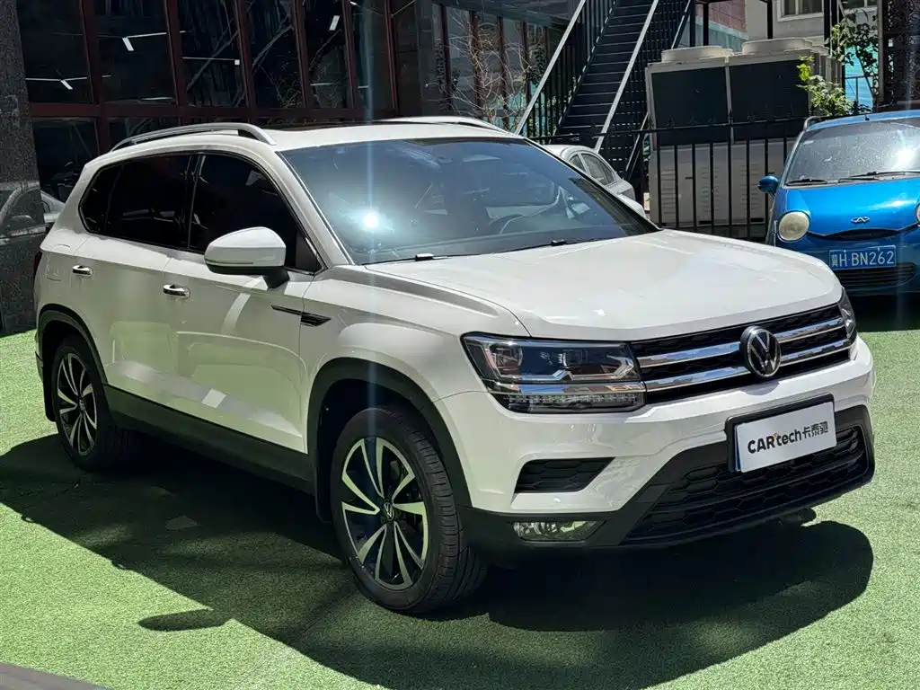 Volkswagen Tharu 2021 Model 280TSI 2WD Luxury Edition фото 3