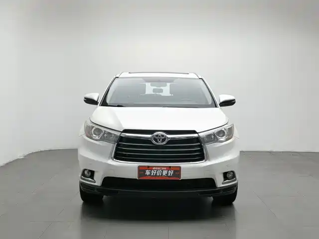 Toyota Highlander 2017 2.0T 4WD Premium 7-Seater — фото 3