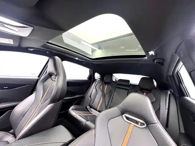 Changan UNI-V 2025 2025 1.5T 500Bar Premium Model