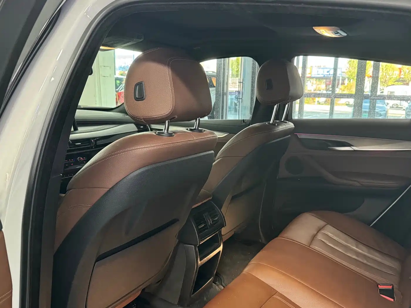 BMW X6 2018 xDrive28i фото 9