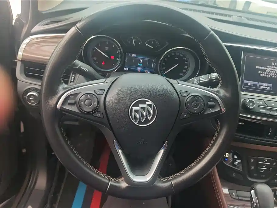 Buick Envision Plus 2017 28T AWD Luxury фото 15