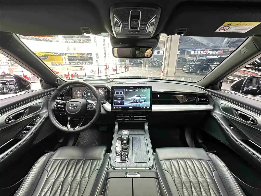 GAC Trumpchi Trumpchi GS8 2022 Hybrid Series 2.0TM 4WD Premium Edition (7-Seater) фото 11