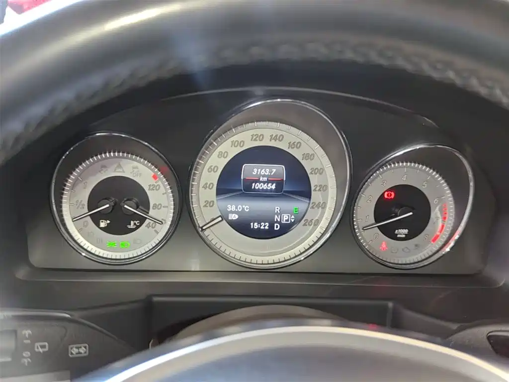 Mercedes-Benz GLK-Class 2015 GLK 300 4MATIC Fashion Ultimate Edition фото 12