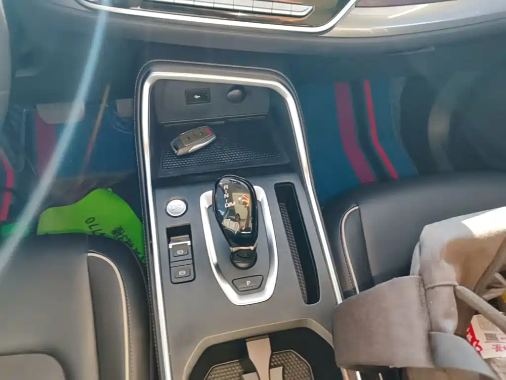 Фото 14 - Haval H6