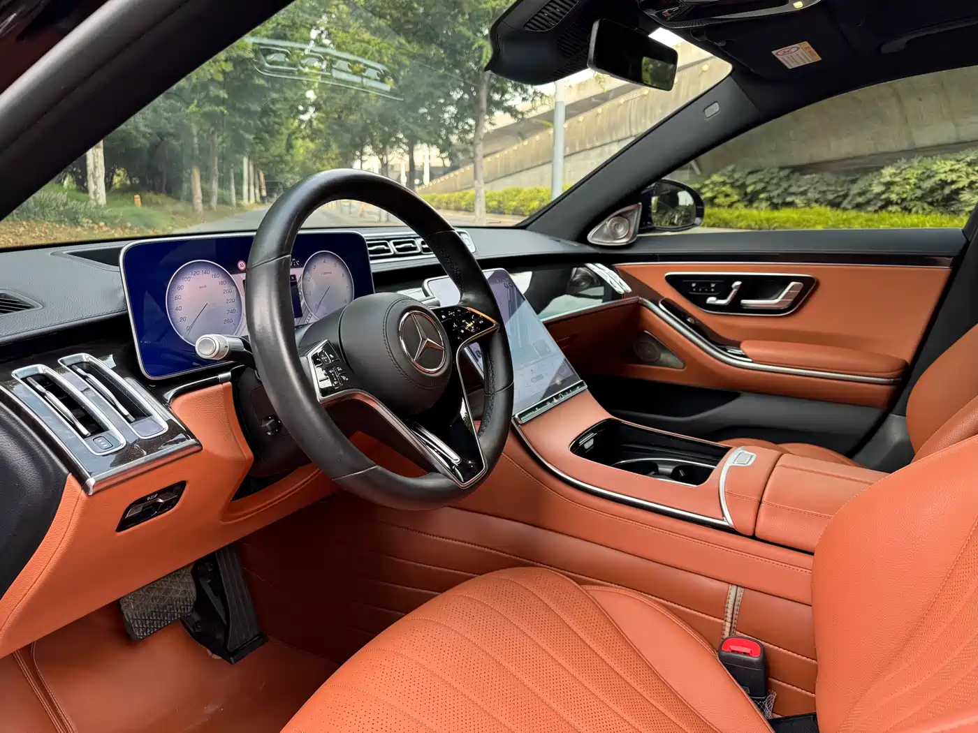 Фото 6 - Mercedes-Benz S-Class