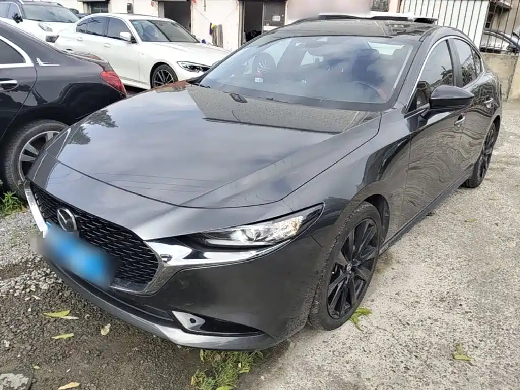 Mazda 3 Axela 2022 2.0L Automatic Premium Black Edition