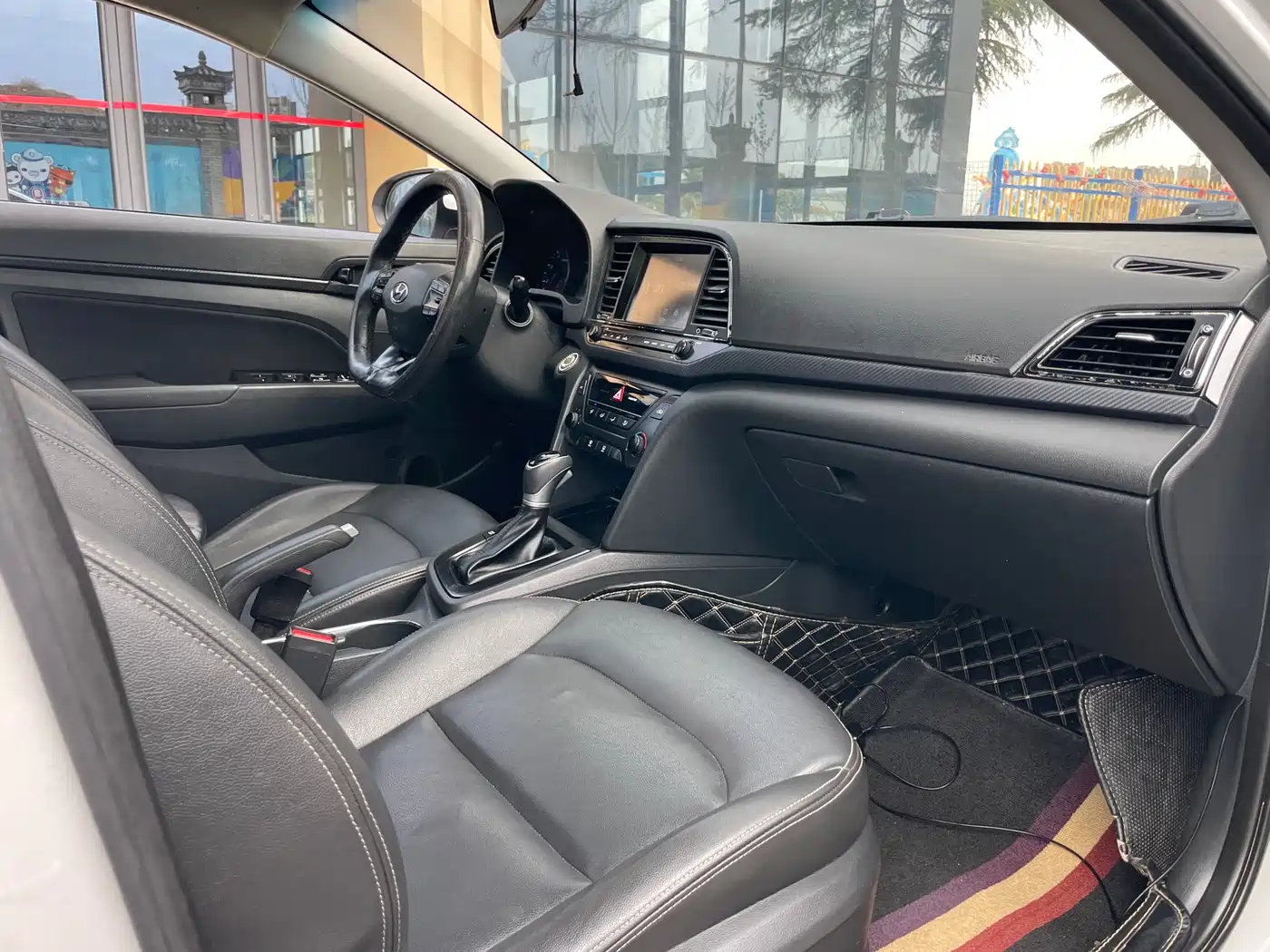 Hyundai Elantra 2016 1.4T DCT Dynamic·Vitality фото 12