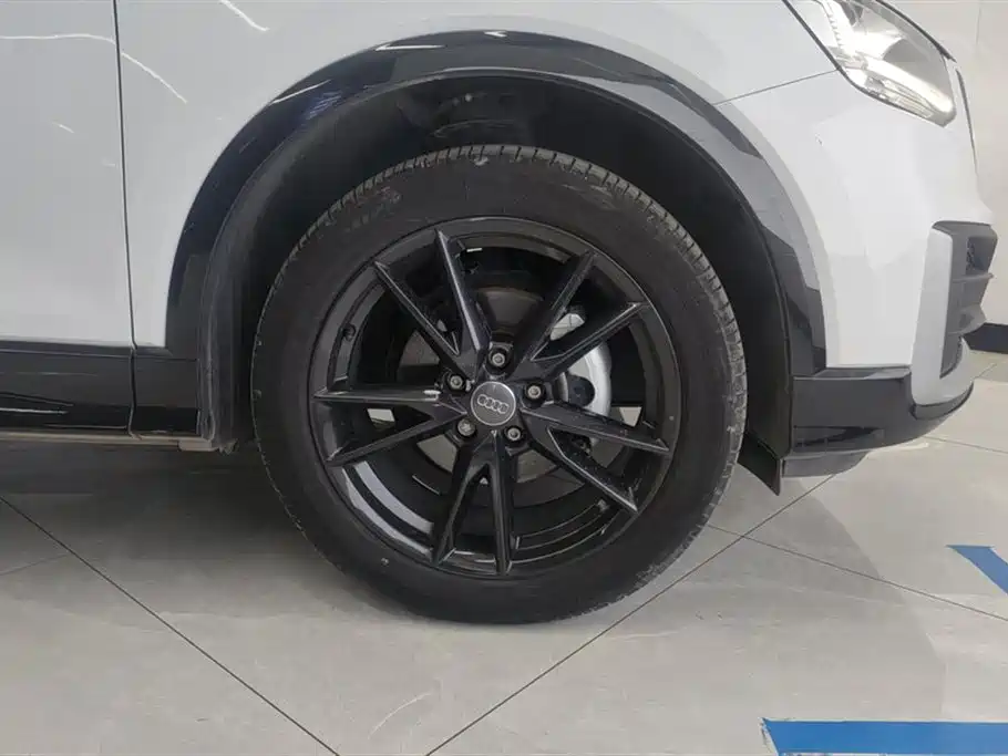 Audi Q2L 2021 35 TFSI Progressive Dynamic фото 6