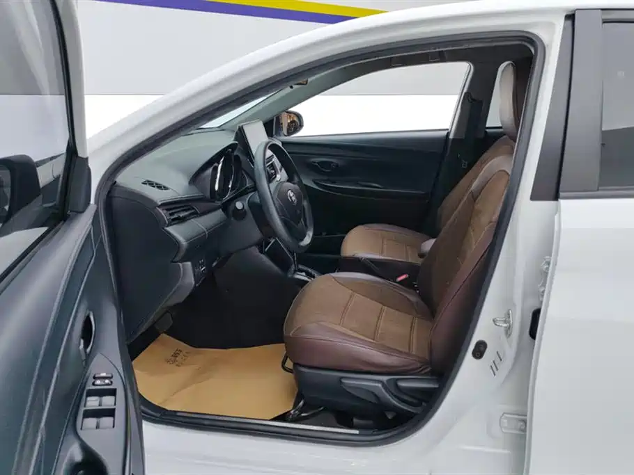 Toyota YARiS L Zhi Xuan 2020 1.5L CVT Leading Edition фото 9