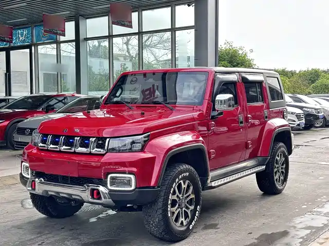 BAIC BJ BJ40 2.0T, Автомат, полный привод, City Hunter Максимум