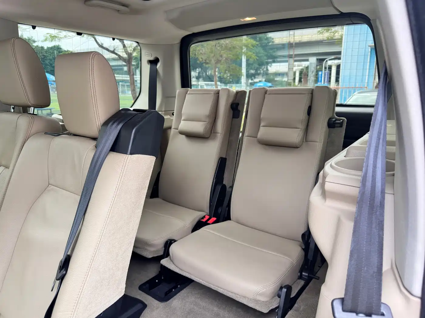 Land Rover Discovery 2012 3.0 SDV6 HSE Diesel фото 10