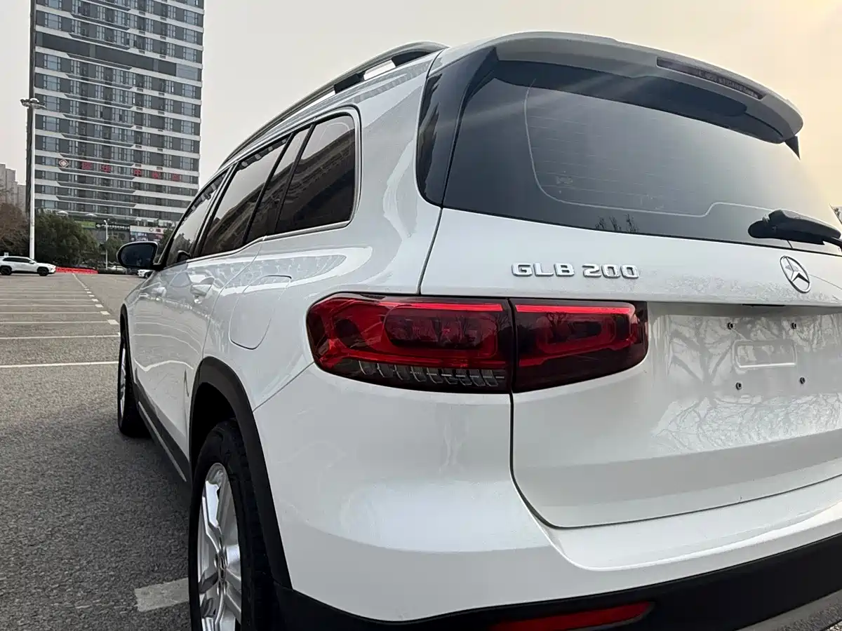 Mercedes-Benz GLB 2023 GLB 200 Dynamic фото 13