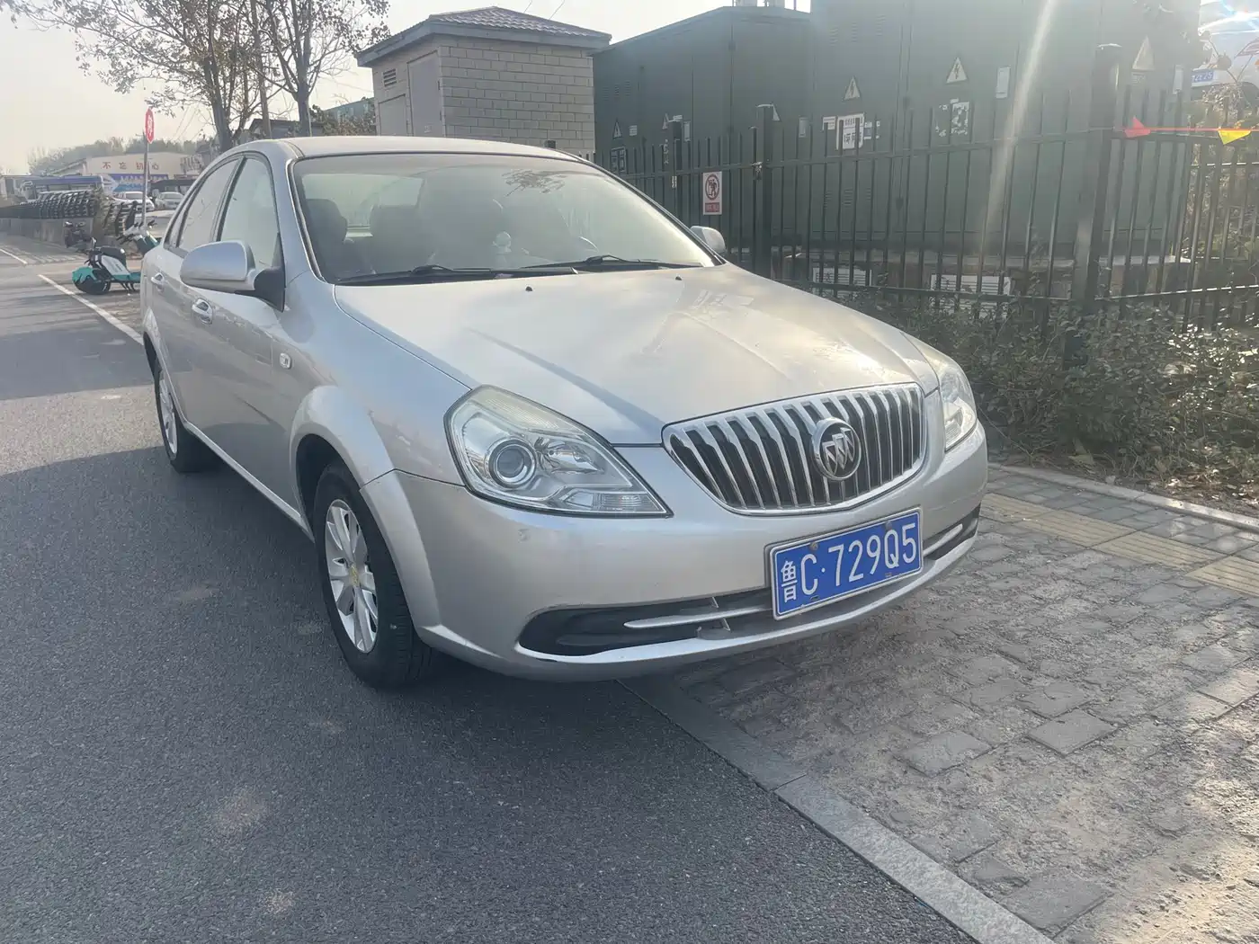Buick Excelle 2015 1.5L Automatic Classic фото 3