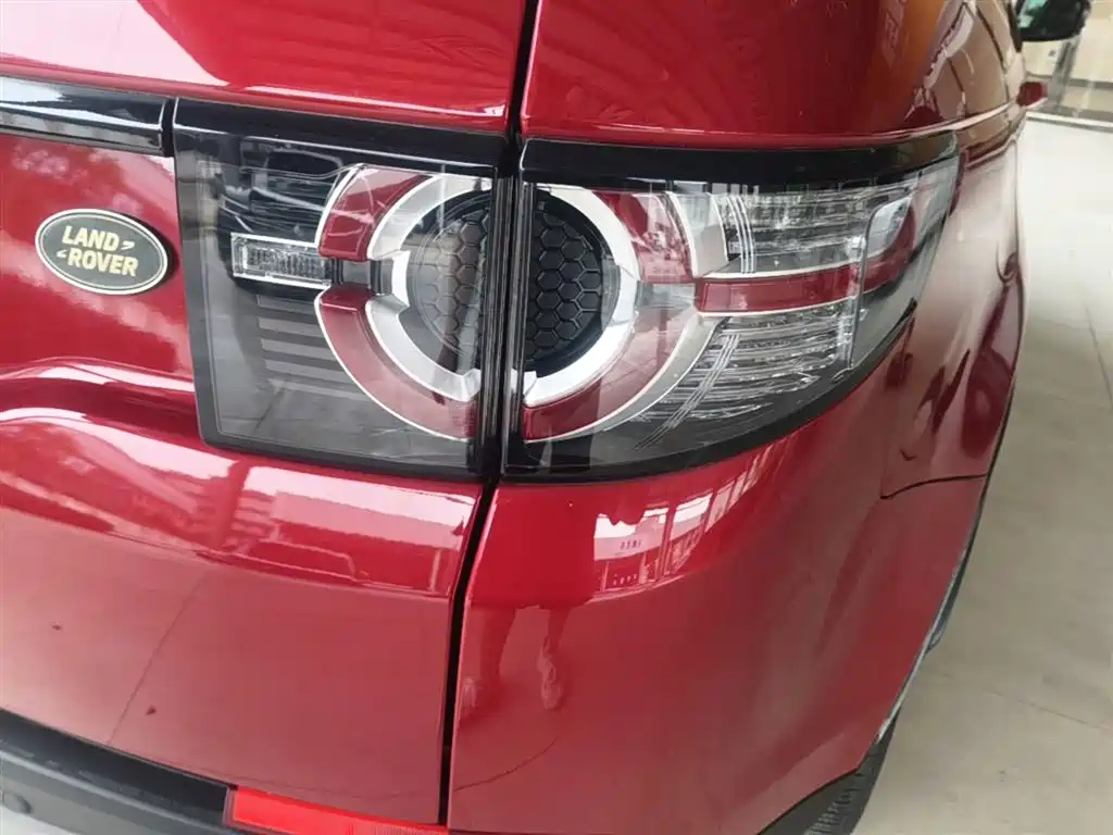 Land Rover Discovery Sport 2016 2.0T SE фото 8