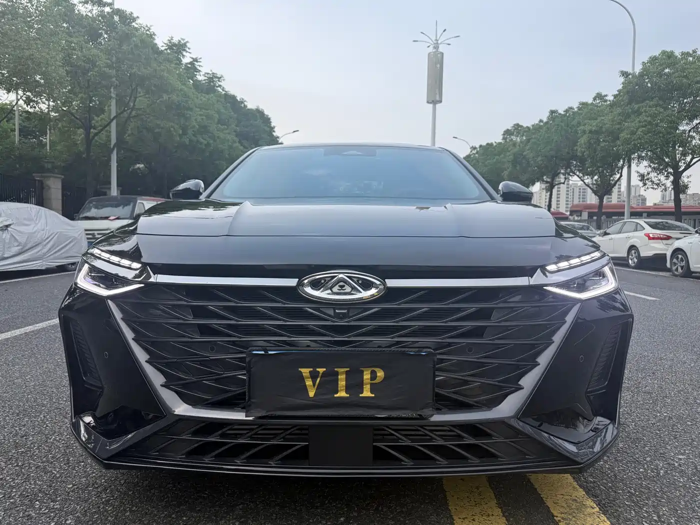 CHERY ARRIZO 8